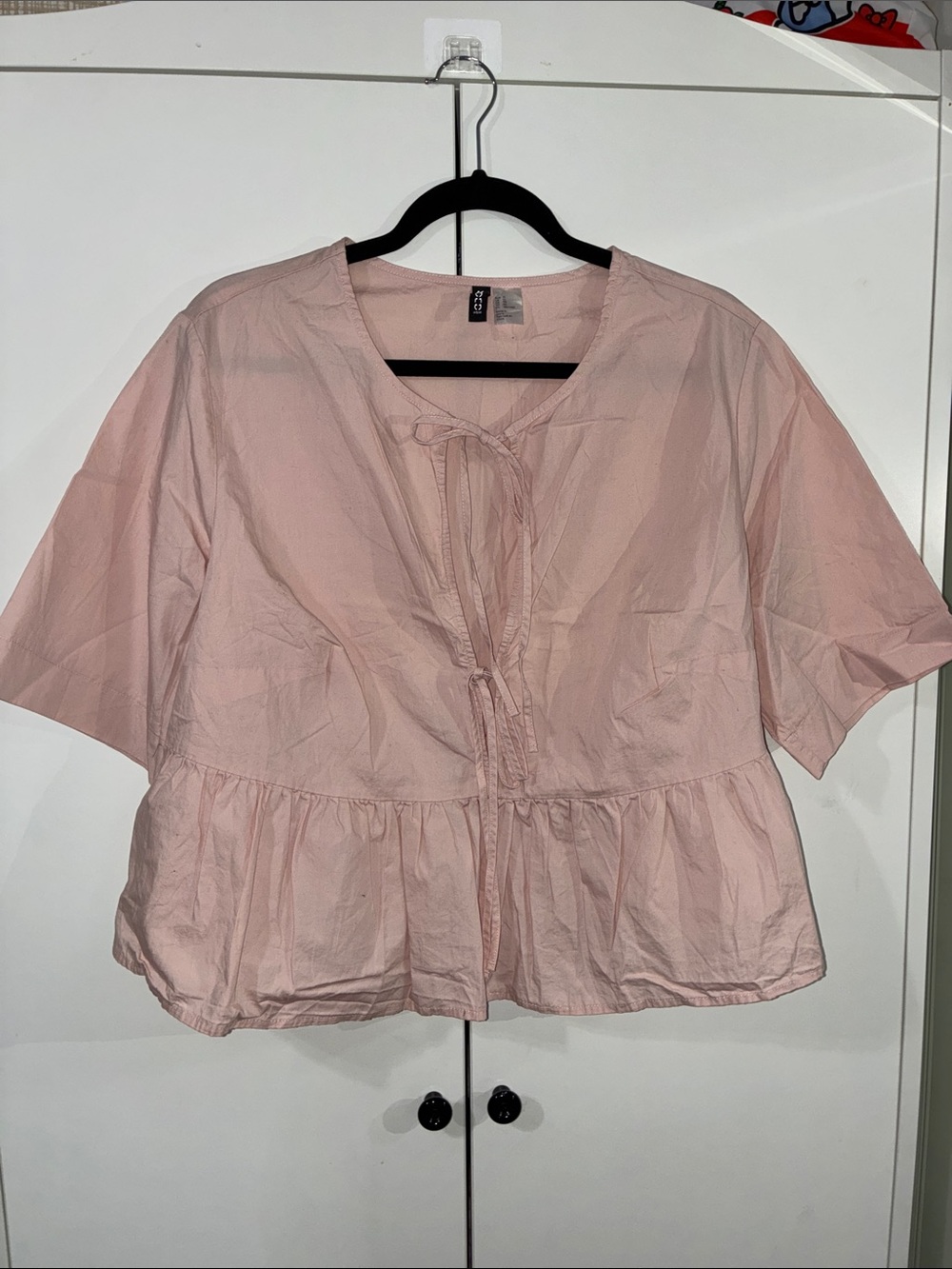 H&M XL Bubble Pink Peplum Short Sleeve Open Front Bow Tie